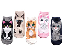 Load image into Gallery viewer, Kawaii Cute Ankle Socks - Tuxedo - Boutique Local NOVMTL