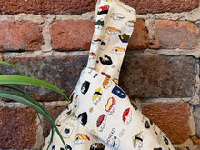 Load image into Gallery viewer, Handmade Japanese Knot bag -Sushi Neko *Size M*