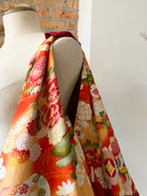 Load image into Gallery viewer, *Handmade* Origami bag | Market bag | Chrysanthemum x Matsu (Red)
