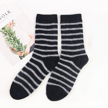 Load image into Gallery viewer, cozy cotton socks winter warm socks