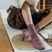 Load image into Gallery viewer, Cotton Ragg Camp Socks | Plum