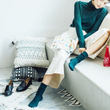 Load image into Gallery viewer, Extended Crew Length | Wool Socks | Dark Green