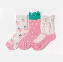 Load image into Gallery viewer, 3 Pack Kids&#39; Socks | Cotton | Strawberry
