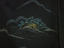 Load image into Gallery viewer, Vintage Haori/Kimono With Mountain design 1980s
