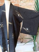 Load image into Gallery viewer, New Arrival ! Vintage Haori/Kimono Black Floral 1970s
