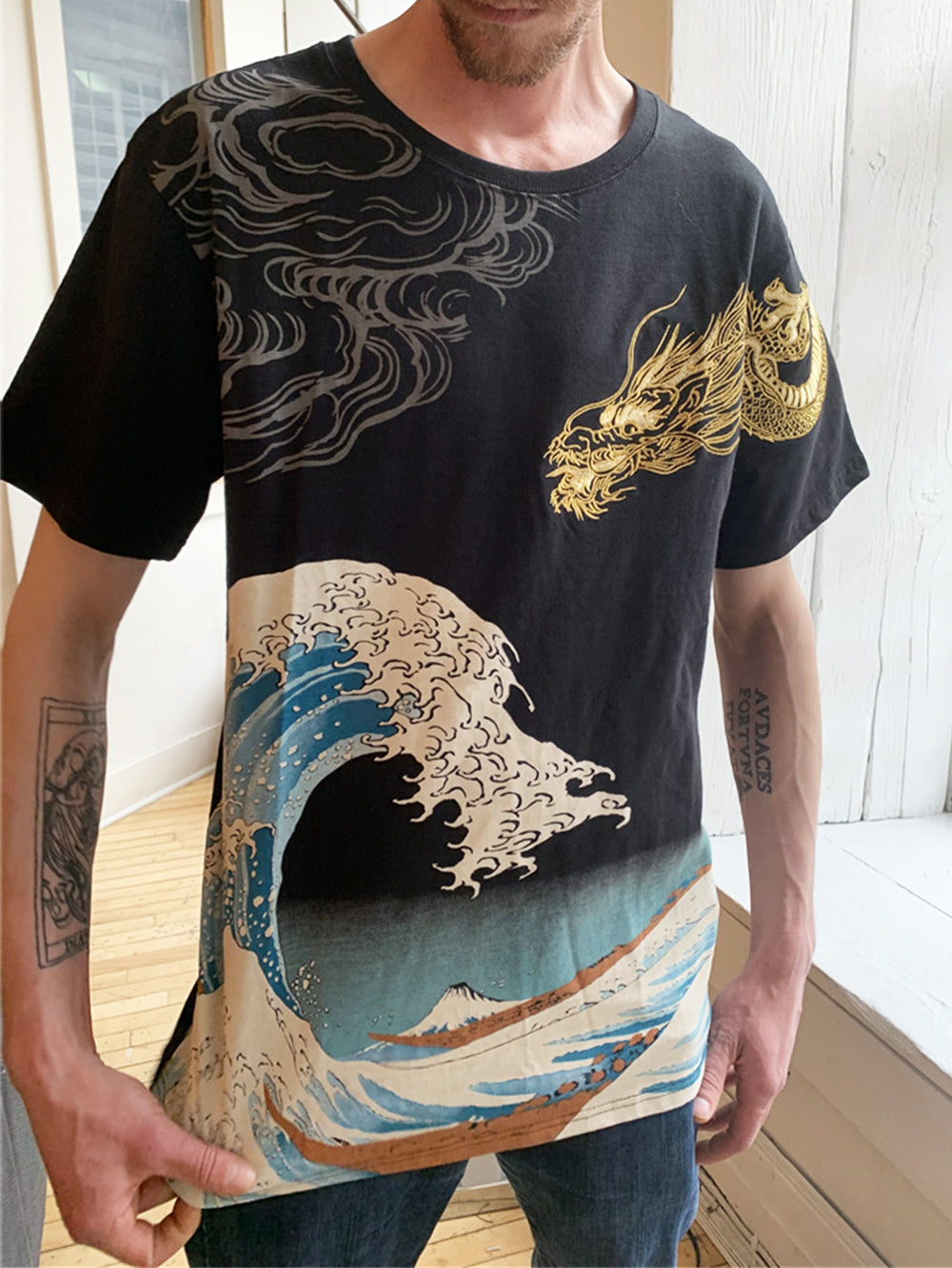 Great wave off Kanagawa Embroidery T-Shirt