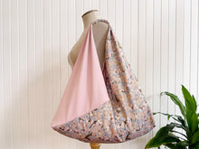 Load image into Gallery viewer, *Handmade* Origami bag | Market bag | Sakura (Pink)
