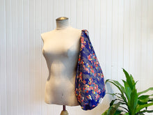 Load image into Gallery viewer, *Handmade* Origami bag | Market bag | Asanoha x Chrysanthemum (Navy)

