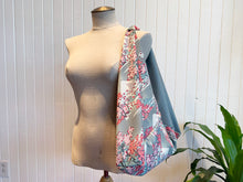 Load image into Gallery viewer, *Handmade* Origami bag | Market bag | Fuji x Sakura
