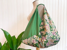 Load image into Gallery viewer, *Handmade* Origami bag | Market bag | Sakura (Green)
