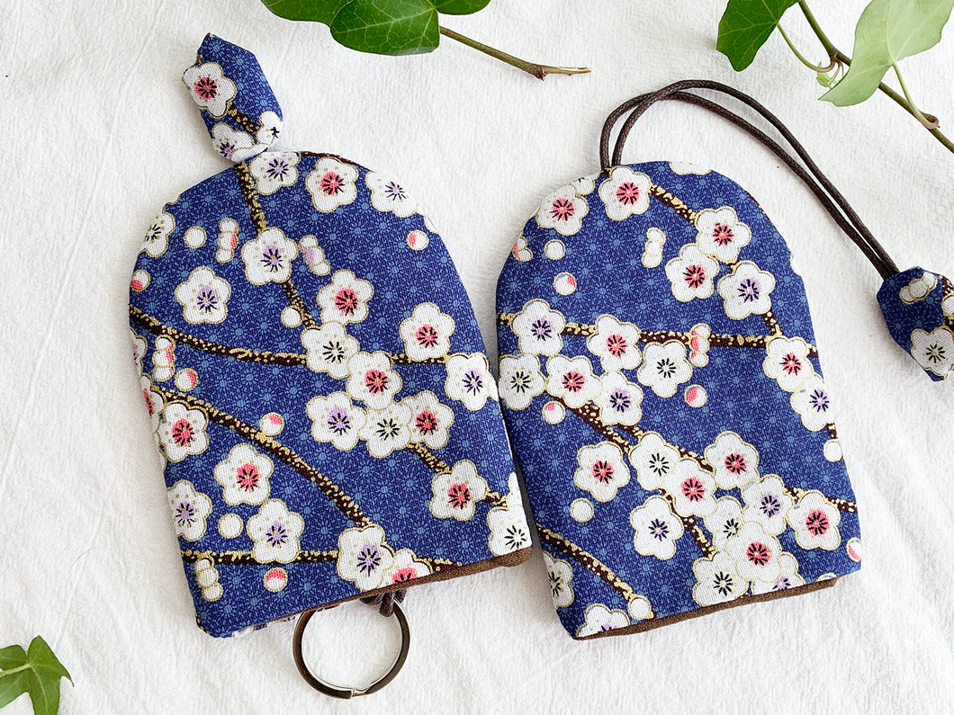 Handmade Key pouch - Key holder | Floral Blue