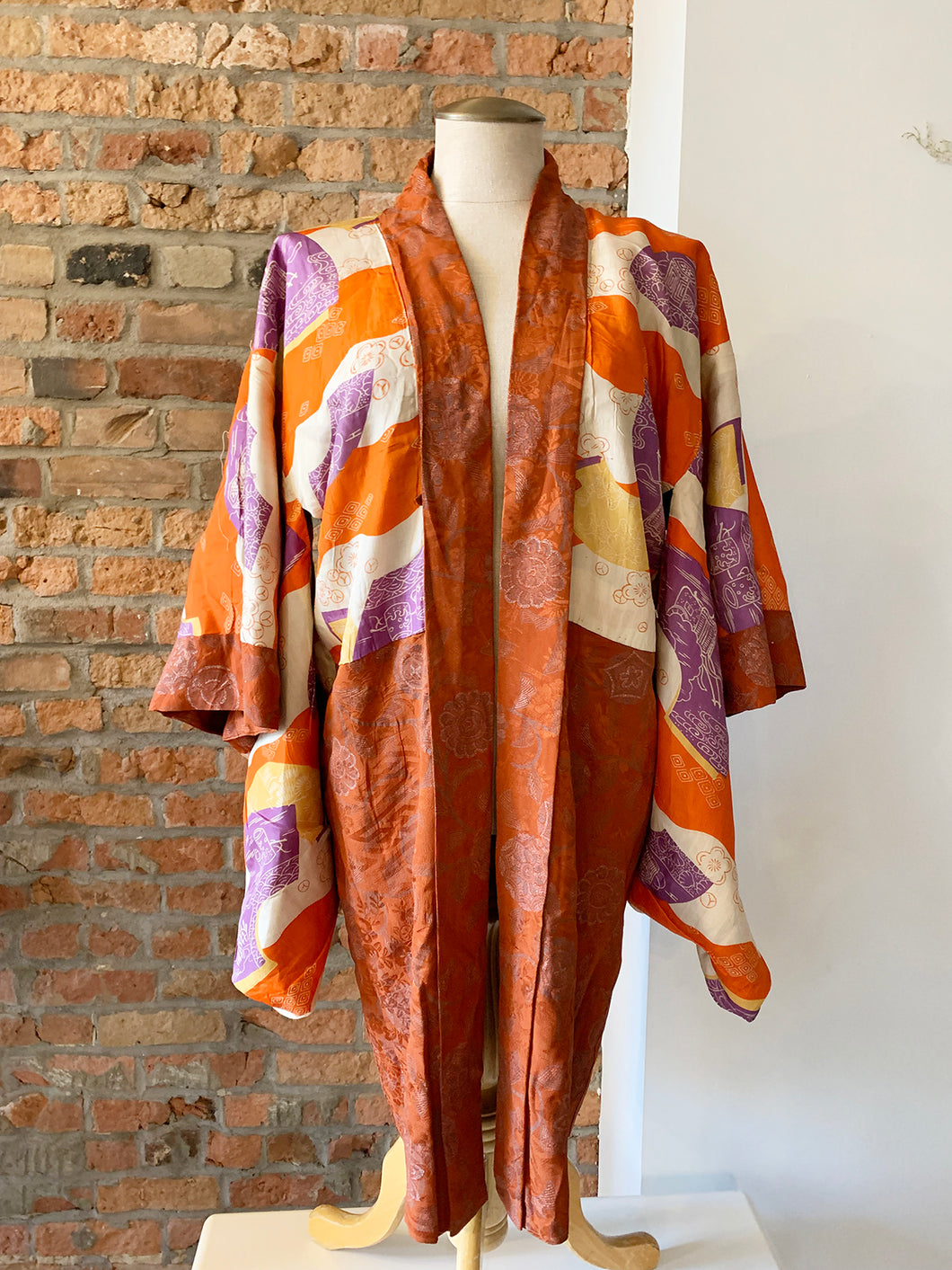New Arrival ! Vintage Haori/Kimono Orange Floral 1960s