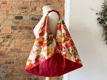 Load image into Gallery viewer, *Handmade* Origami bag | Market bag | Chrysanthemum x Matsu (Red)

