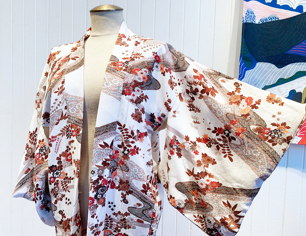 Vintage Haori/Kimono Beige Floral 1960s