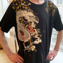 Load image into Gallery viewer, The Dragon VS Tiger embroidery T-Shirt (Black)
