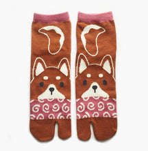 Charger l&#39;image dans la galerie, akita tabi socks dog puppy cute kawaii socks toe socks-Boutique Local NOVMTL
