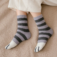 Load image into Gallery viewer, cat paws room socks warm and cozy
