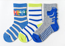 Load image into Gallery viewer, 3 Pack Kids&#39; Socks | Cotton | Dinosaur|Boutique novmtl
