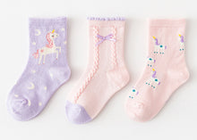 Load image into Gallery viewer, 3 Pack Kids&#39; Socks | Cotton | Purple Unicorn
